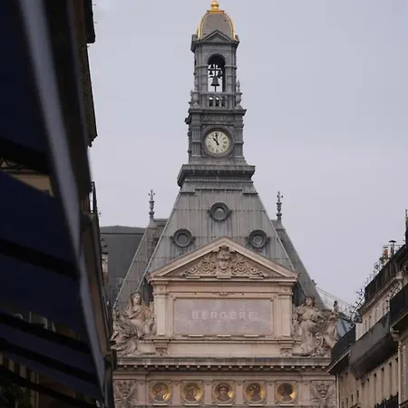 Chess Flat - Grands Boulevards Parigi